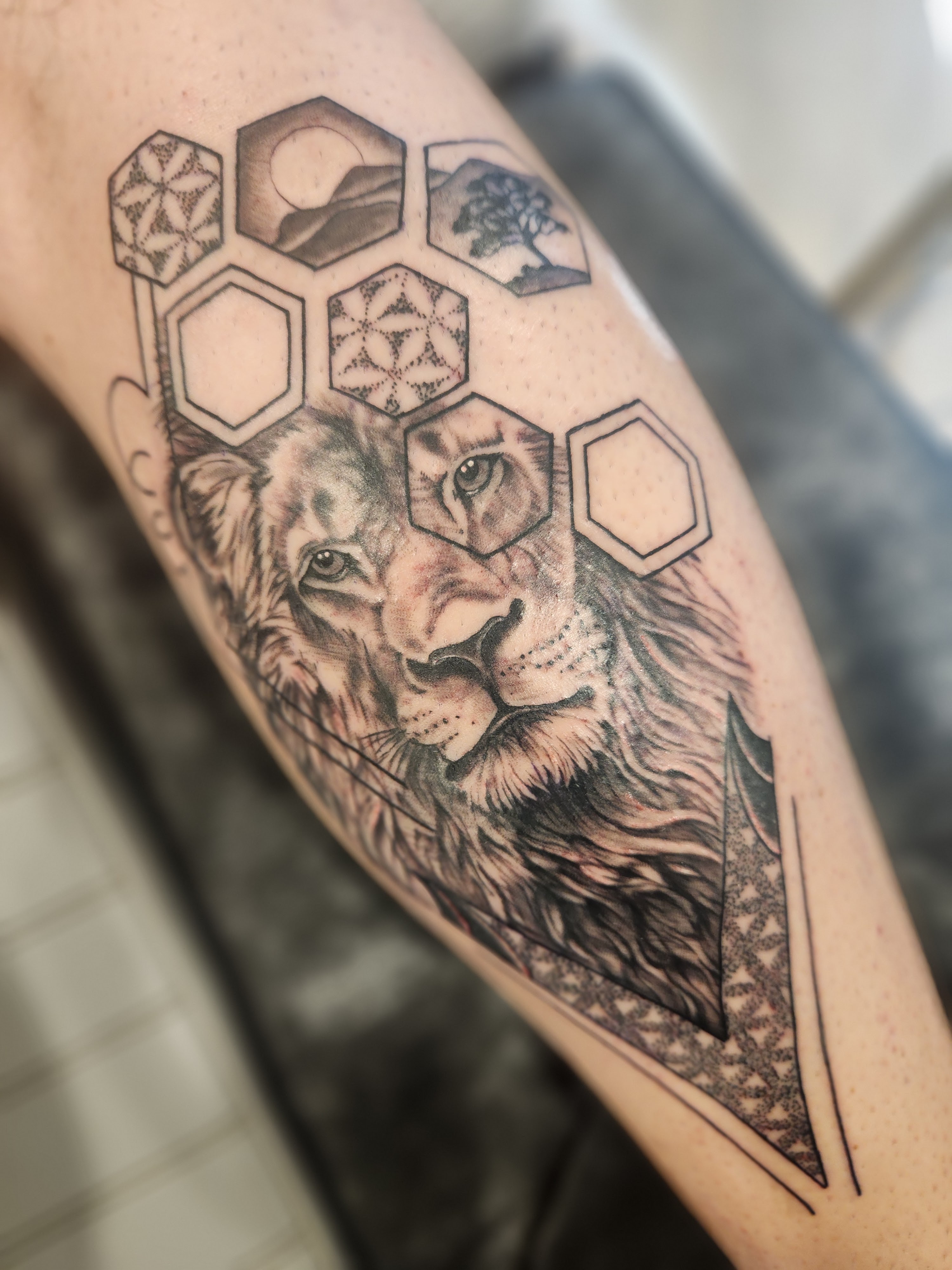 Illustrative tattoo 3